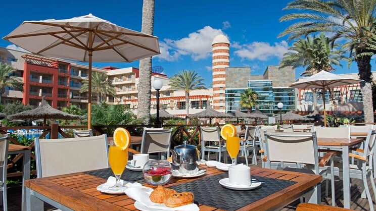 Elba Carlota Beach & Golf Resort